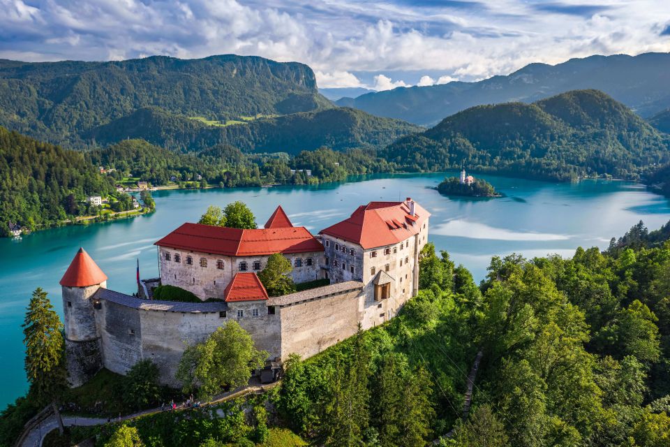 Ljubljana: Lake Bled Experience Small Group Half-Day Tour - Tour Overview