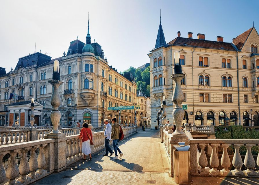 Ljubljana: Private Exclusive History Tour With Local Expert - Tour Overview