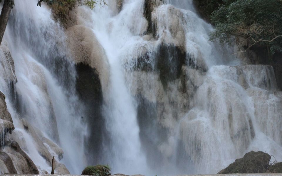 Luang Prabang: Kuang Si Bike Ride & Long-Tail Boat Cruise