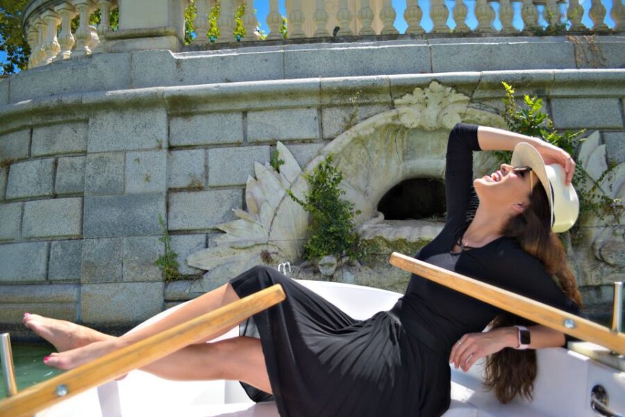 Madrid: Private Photoshoot at the Retiro Park