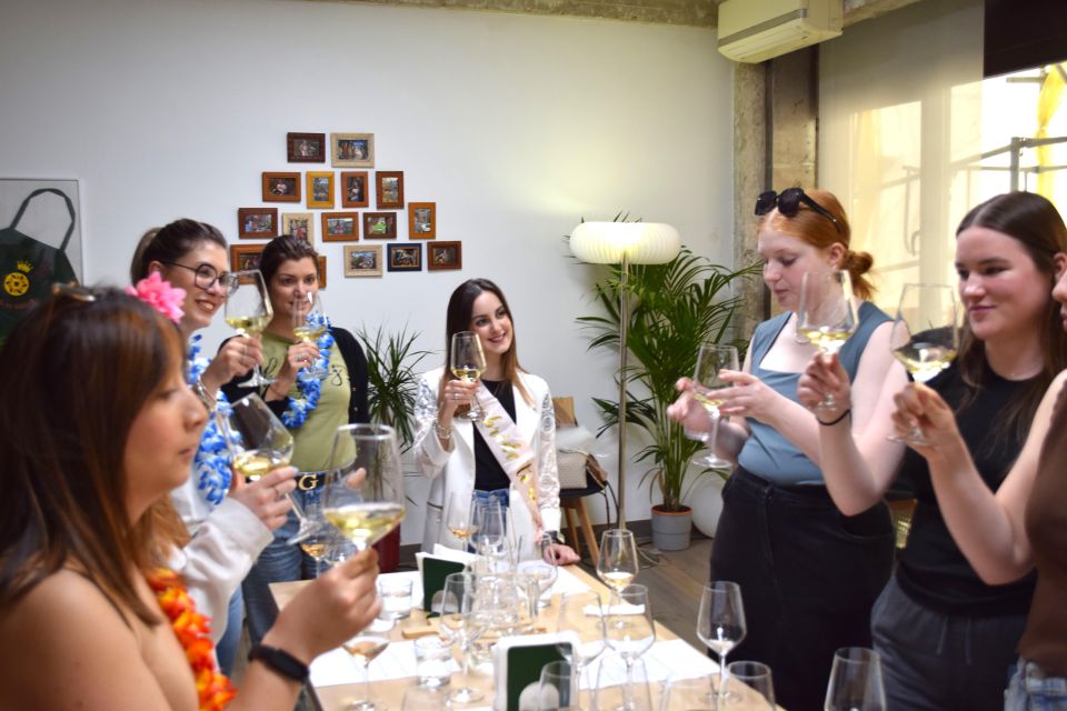 Madrid: Wine Tasting Experience With 4 Spanish Wines - Experience Overview