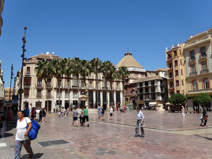 Malaga: City Center Guided Walking Tour With Cathedral