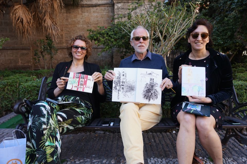 Malaga: Drawing & Painting Lesson Outdoors - Key Points