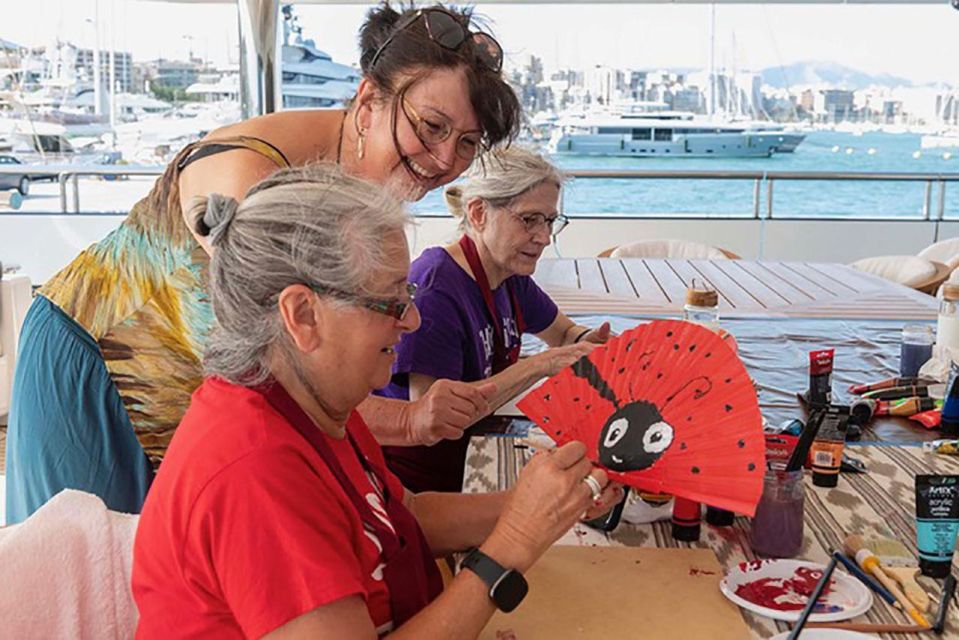 Mallorca/Porto Cristo: Design Your Own Spanish Hand Fan - Activity Overview