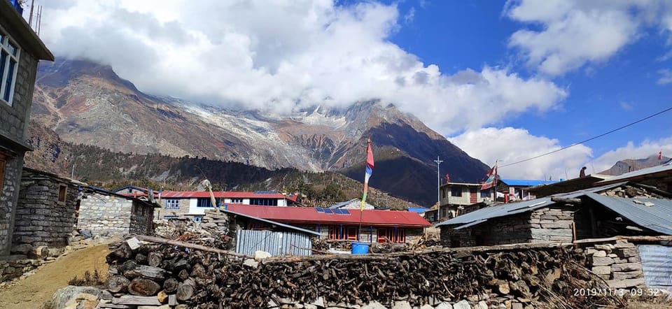 Manaslu Circuit Trek 17 Days - Trek Overview and Highlights