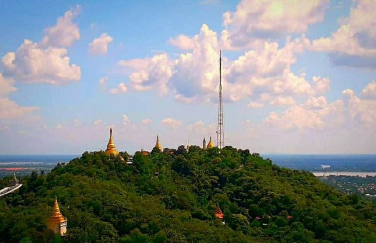 Mandalay: Sagaing, Innwa, and Amarapura Sightseeing Tour