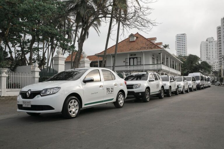 Manzanillo Del Mar: Rafael Nunez Airport Private Transfer