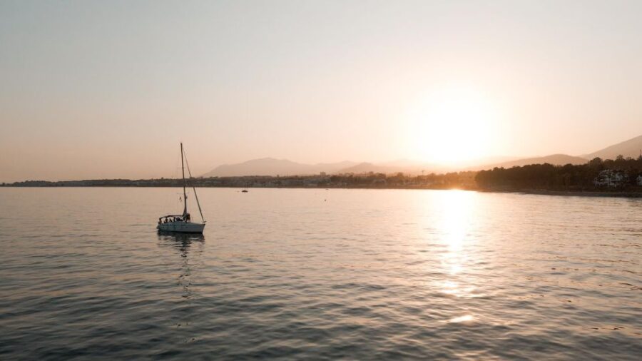 Marbella: Mixed Sailing Trip With Skipper