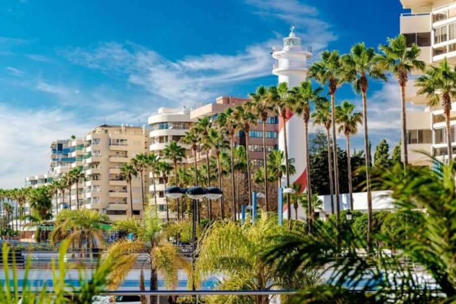 Marbella: Private Customizable Walking Tour With Guide
