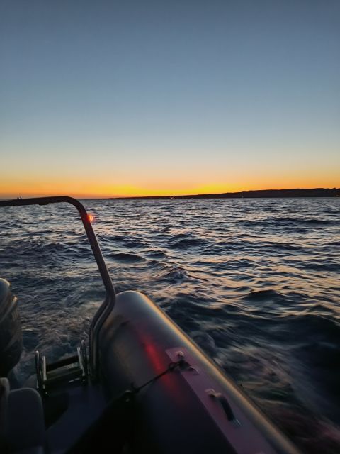 Marseille: Sunset Frioul Archipelago Boat Cruise