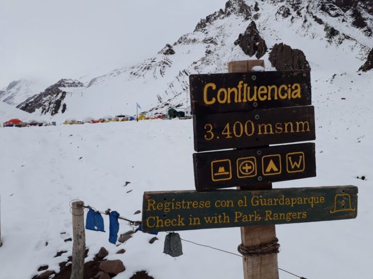 Mendoza: Mt. Aconcagua Confluencia Camp Trekking