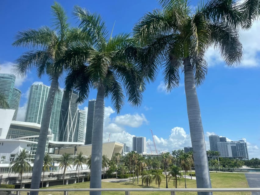 Miami: 2 Hours Private City Tour by Air-Conditioned Vehicle - Tour Overview