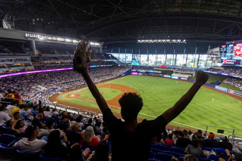 Miami Marlins: Baseball Game Ticket at LoanDepot Park - Ticket Information and Pricing