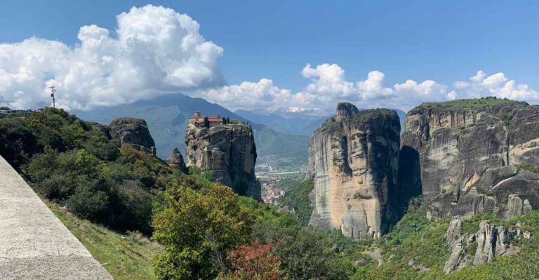 Midday Tour in Meteora From Kalabakas Trainstation