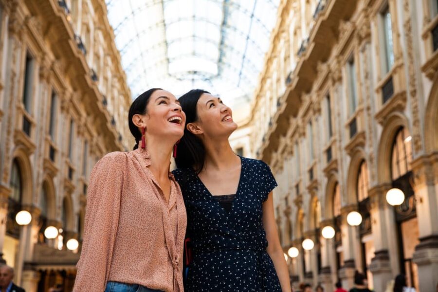 Milan: Highlights Private Tour, Duomo, Castle & Gelato