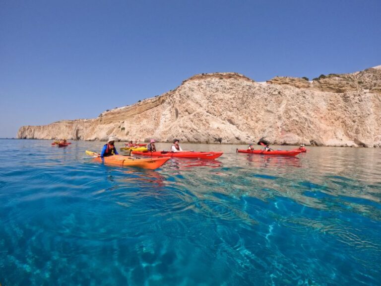 Milos: Kayaking Tour to Tsigrado and Gerakas Beach