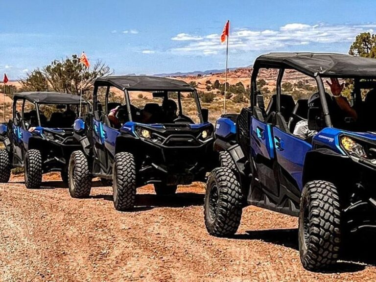 Moab: U-Drive UTV Guided Hells Revenge Adventure