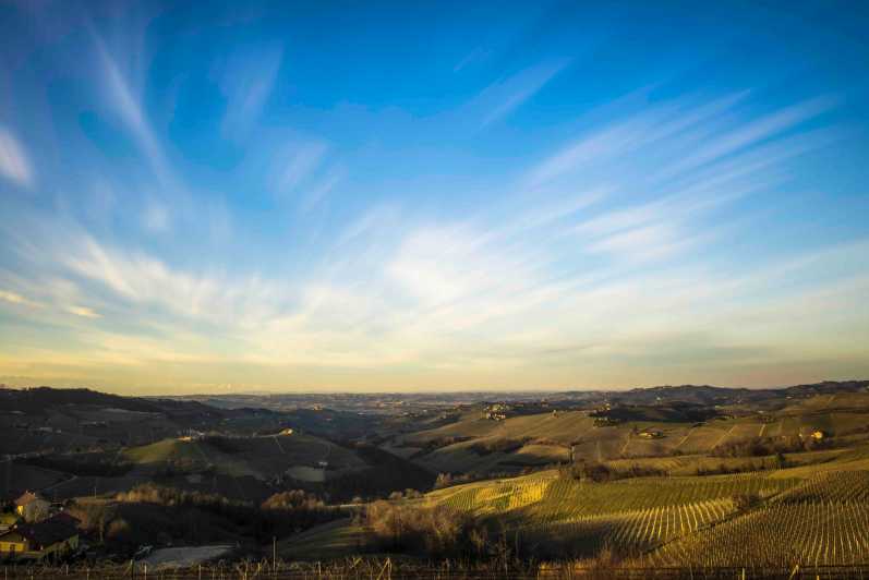 Monforte Dalba: Jacuzzi Ritual With Wine Tasting - Overview of the Jacuzzi Ritual