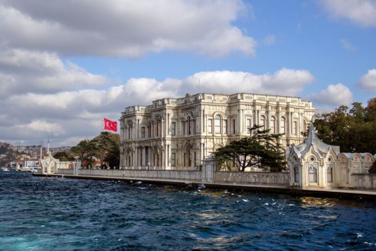 Morning Bosphorus Cruise and Spice Bazaar