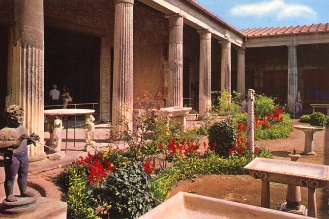 Mt. Vesuvius and Pompeii Full-Day Tour From Sorrento - Pompeii Archaeological Park Experience