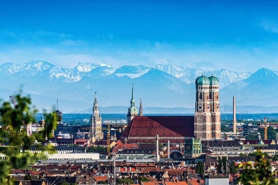 Munich: Must-See Attractions Walking Tour - Tour Overview and Pricing