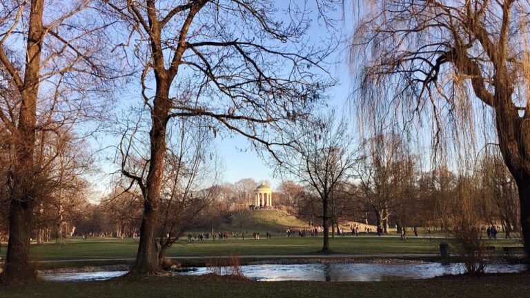 Munich: Private Half-Day Guided Walking Tour