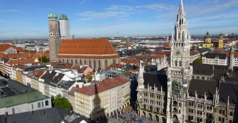 Munich: Private Walking Tour of the Historical City Center