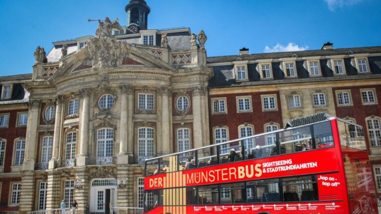 Münster: Hop-On Hop-Off Bus Tour Day Ticket