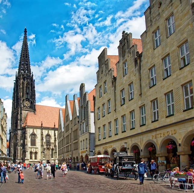 Münster: Old Town Crime Mystery Tour - Included in the Tour