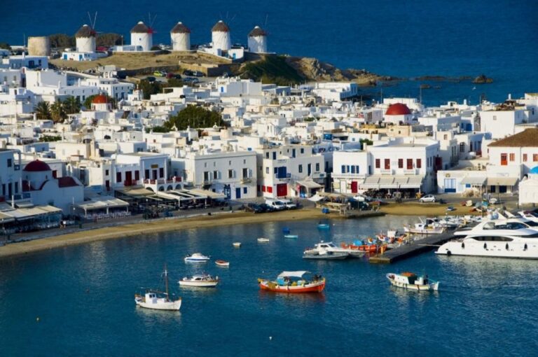 Mykonos: Chauffeur-Driven Beaches Tour