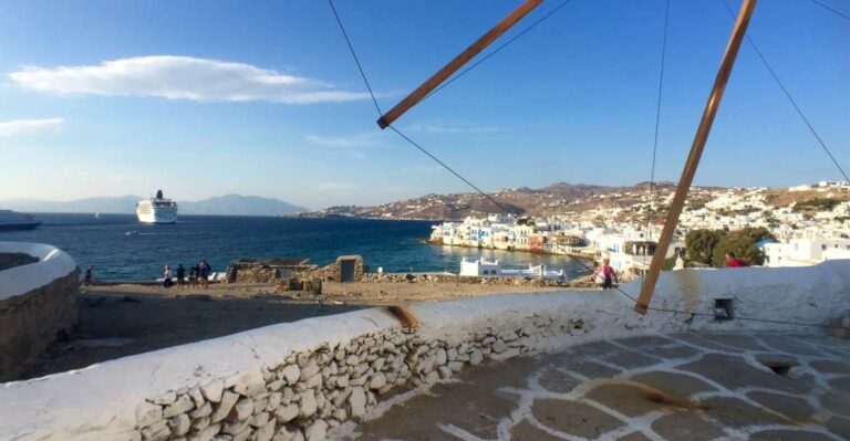 Mykonos: Walking Tour & Food Tasting Beach Picnic