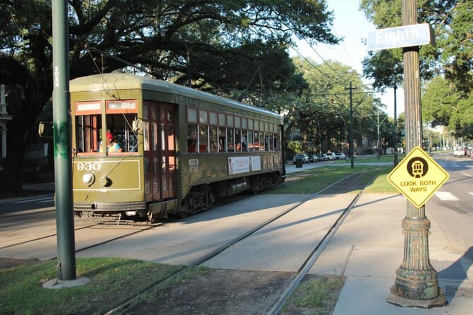 New Orleans: Historic Garden District Walking Tour - Tour Overview and Details