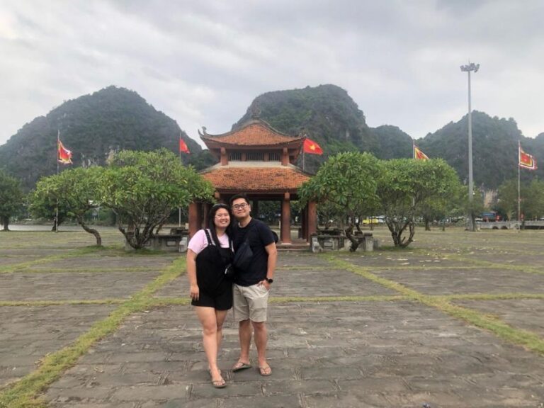 Ninh Binh: Hoa Lu – Trang An – Mua Cave Small Group Tour