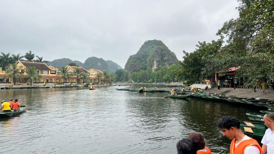 Ninh Binh Private Day Trip: Tam Coc Mua Cave With Cycling - Tour Overview