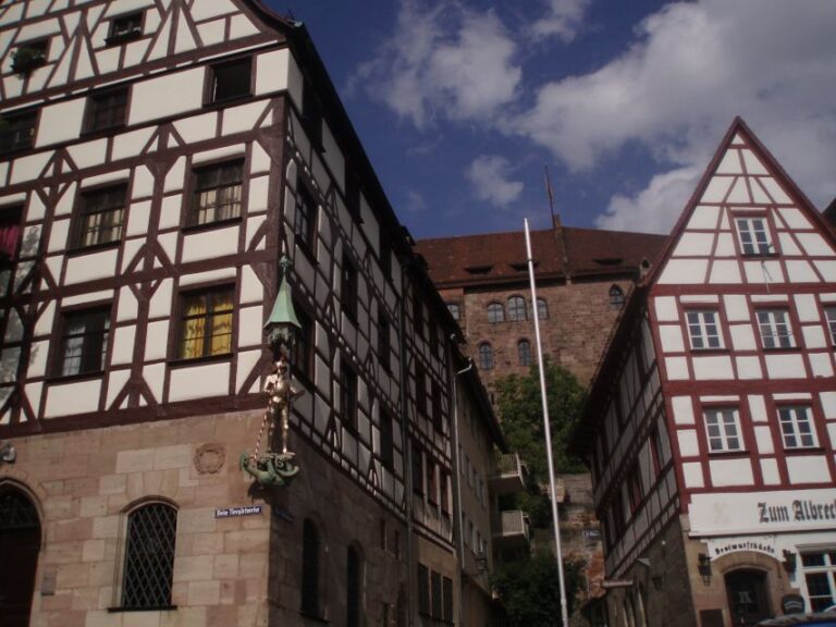 Nuremberg: 1.5-Hour Private Tour Through Historical Old Town