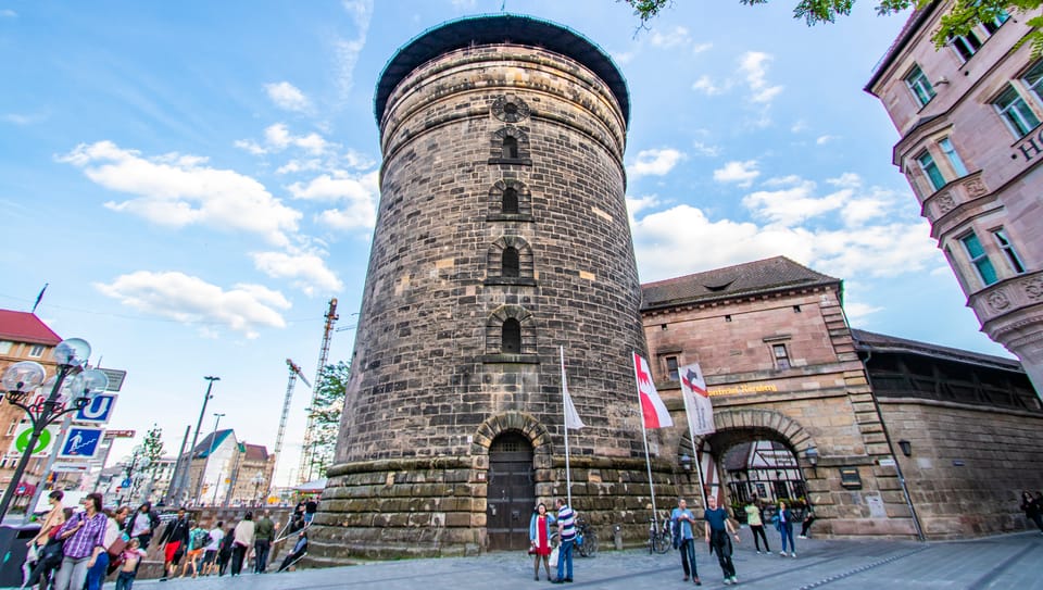 Nuremberg: Art and Culture Revealed by a Local - Exploring Nurembergs Iconic Landmarks