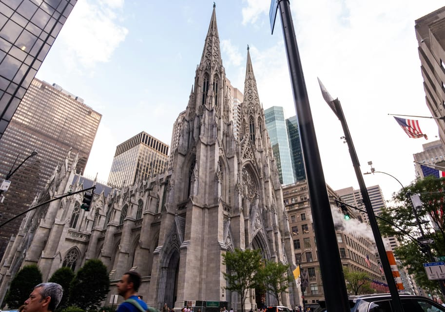 NYC: St Patrick's Cathedral Tour & 3h Manhattan Walking Tour - Tour Overview