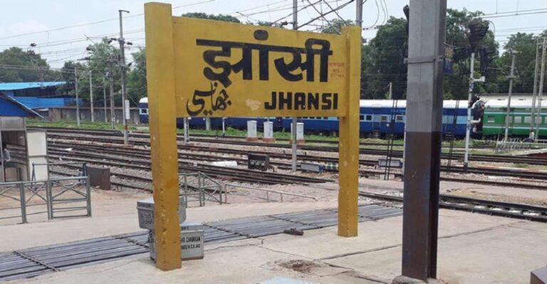 One Way Transfer From Khajuraho to Jhansi Railway Station