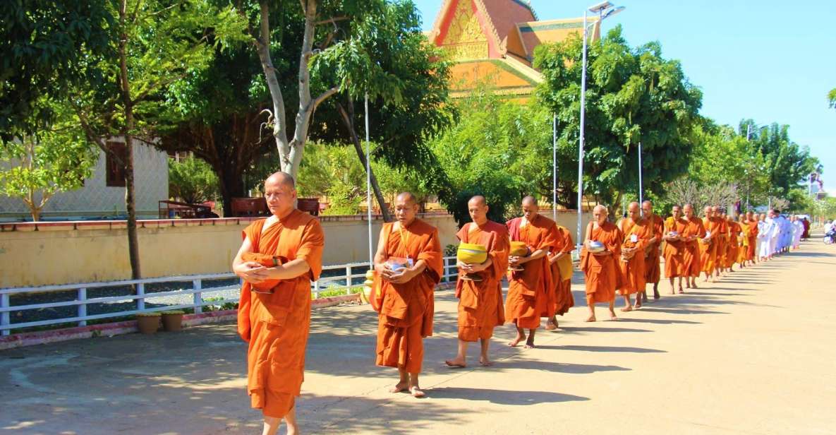 Oudong Mountain & Phnom Baset Private Tours From Phnom Penh - Tour Overview and Pricing