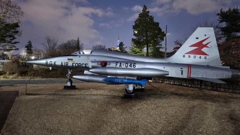 Outdoor Tour of the War Memorial Museum of Korea