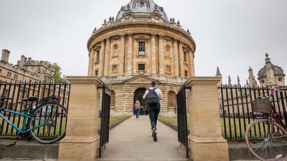 Oxford: Official University Walking Tour With Expert Guide - Tour Overview