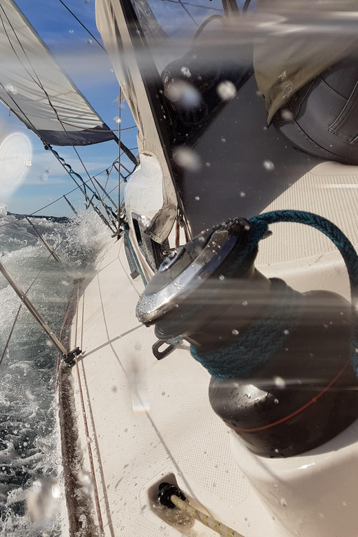 Palma Bay: Sailing Boat Tour With Mallorcan Tapas & Drinks