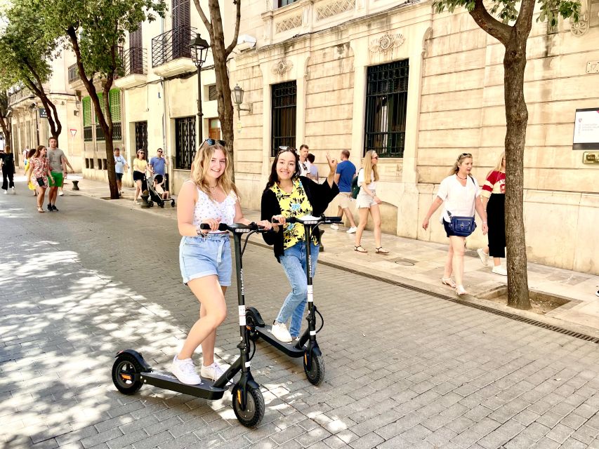 Palma: Guided 1.5 H City Tour on Electric Scooter - Tour Overview