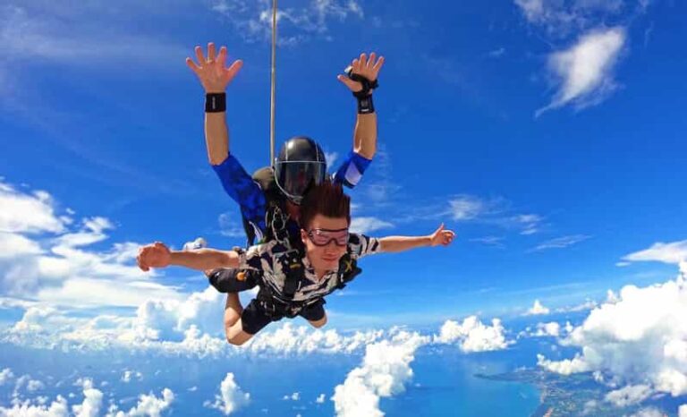 Pattaya: Dropzone Tandem Skydive With Return Transfer