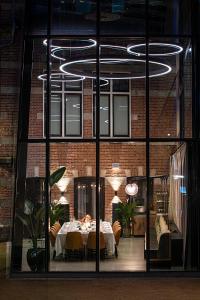 Pestana Amsterdam Riverside - Hotel Overview and Location