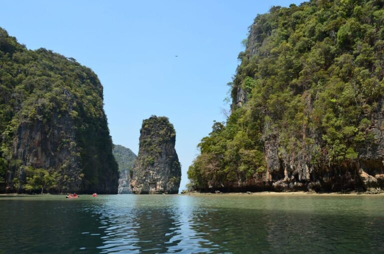 PhangNga: Phang Nga Bay 4 Islands by Private Long Tail Boat