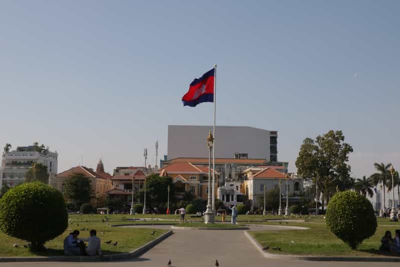 Phnom Penh Private Tour English Local Guide