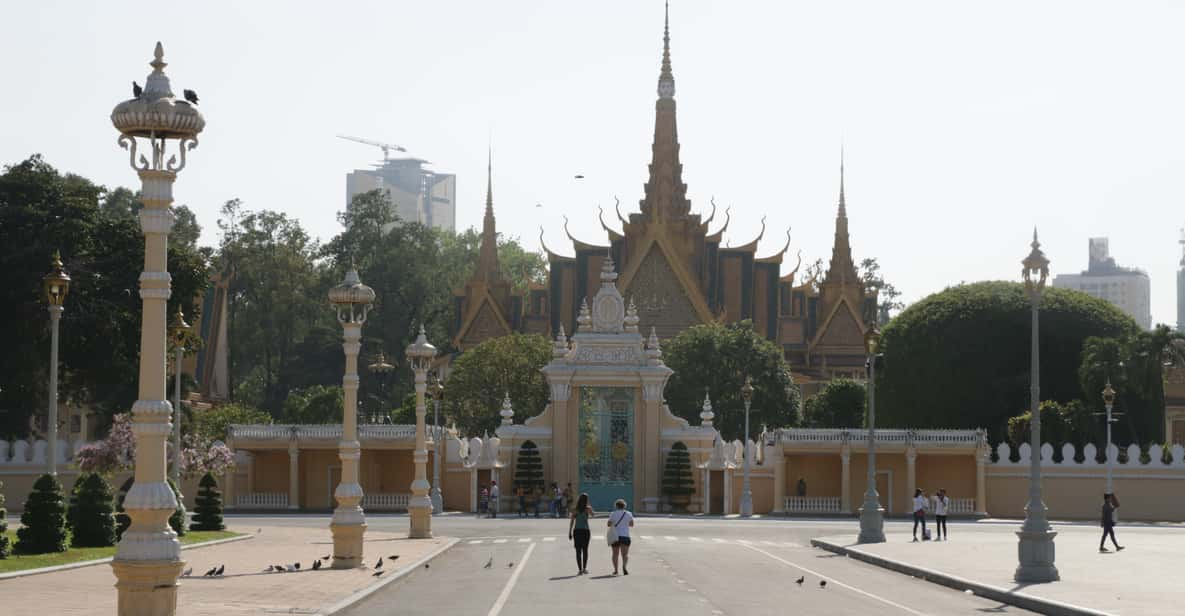 Phnom Penh Tour With English Tuk Tuk Driver - Tour Overview and Pricing