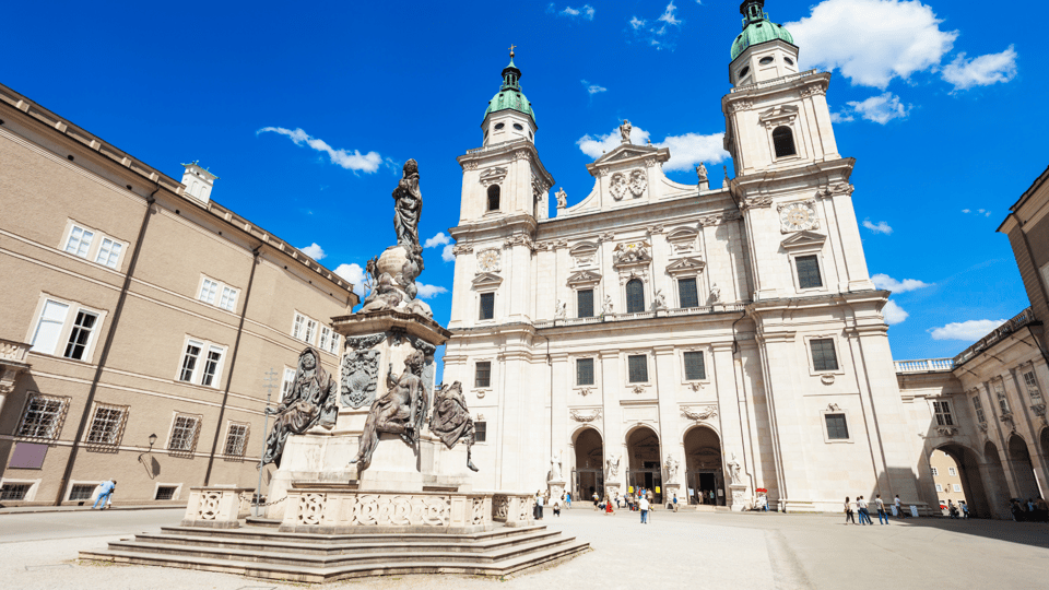 Photo Walk Salzburg - Sightseeing & Photo Safari - Meeting Point and Duration