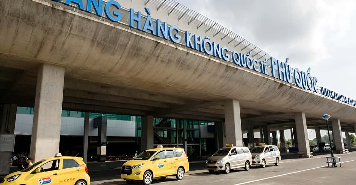 Phu Quoc: (PQC) International Airport Fast Track Service - Included Services